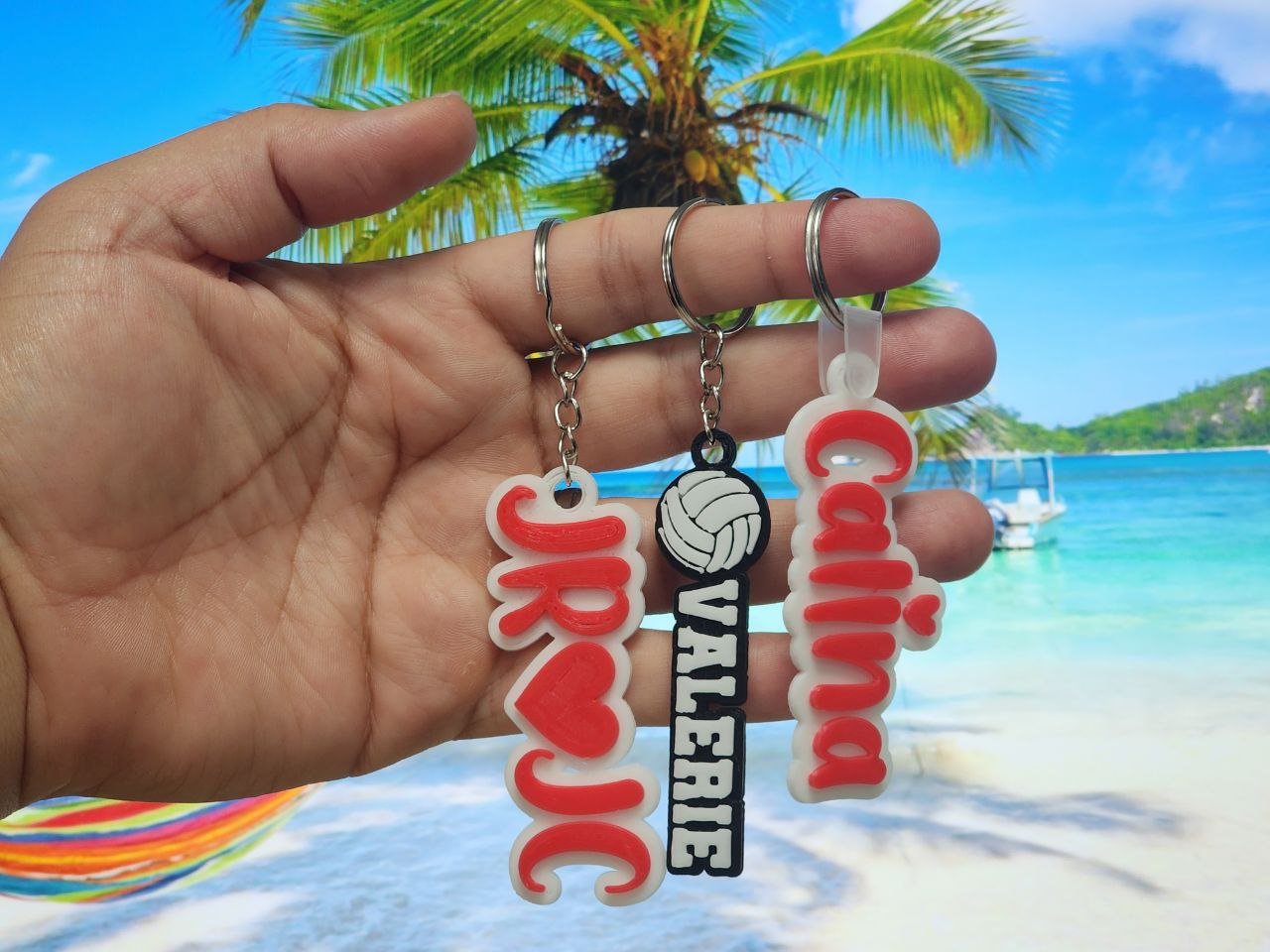 Llaveros personalizados / Custom Name Keychains - Kat Diversities